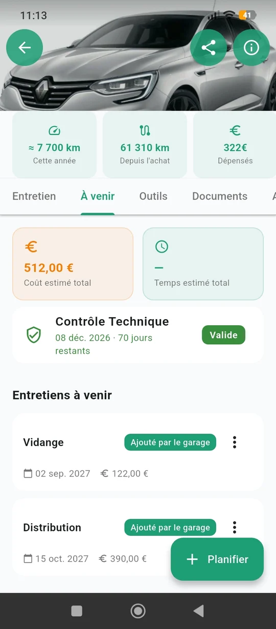 Application Rouage : onglet À venir d'un véhicule, avec le coût estimé, l'échéance du contrôle technique et les entretiens programmés par le garage.