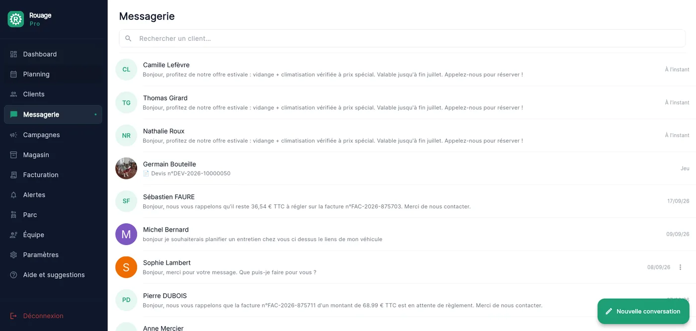 Messagerie de Rouage Pro : liste des conversations avec les clients, avec le dernier message et sa date, et un bouton pour démarrer une nouvelle conversation.
